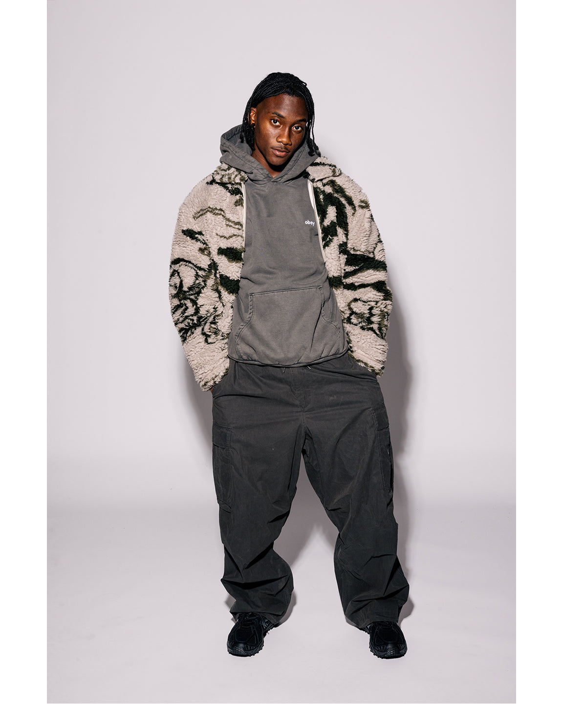 SILVER GREY MULTI