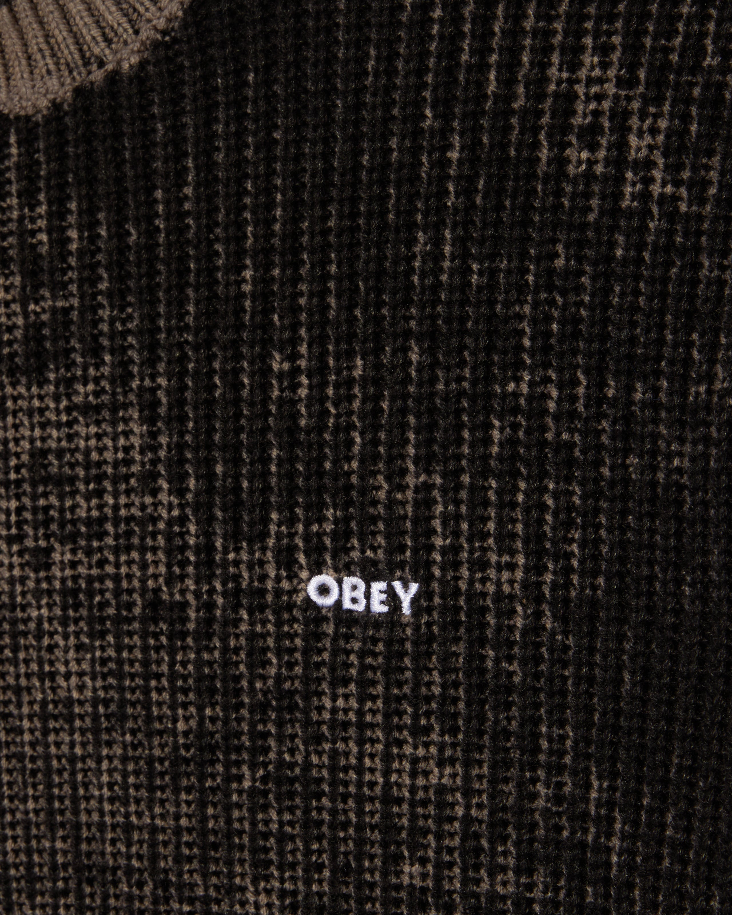 OBEY SPRAY EFFECT SWEATER - BLACK MULTI