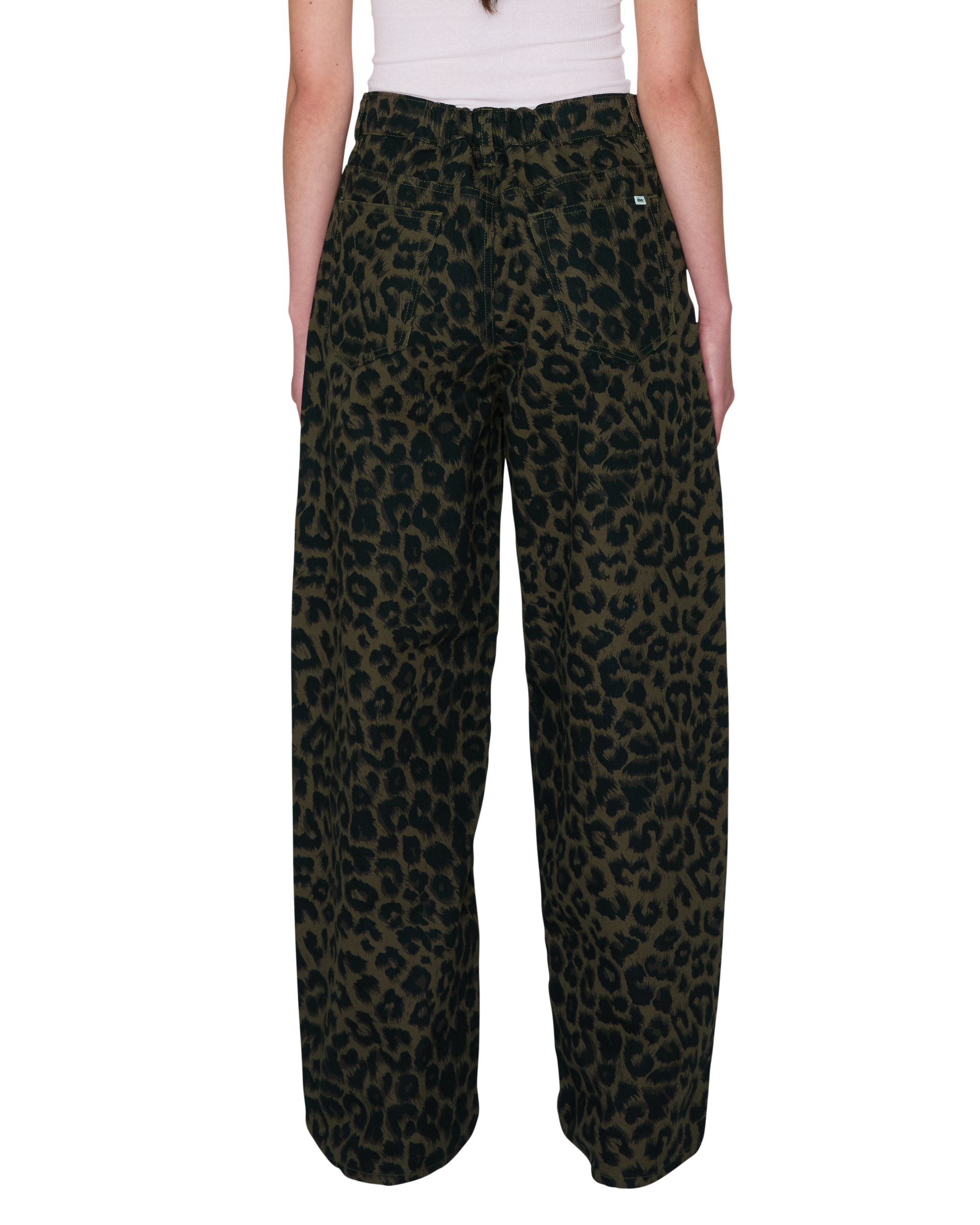 ALLYSA 5 POCKET DENIM - LEOPARD
