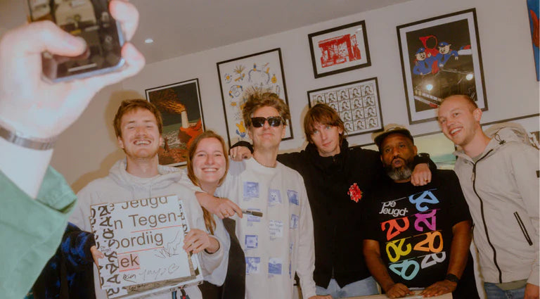 DE JEUGD VAN TEGENWOORDIG POP-UP